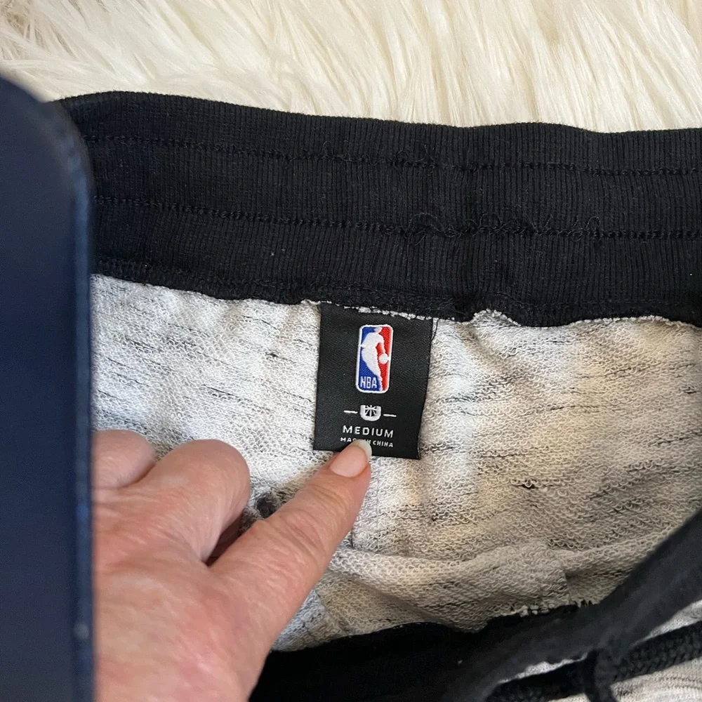 NBA‎ Houston Rockets - Picture 5 of 5